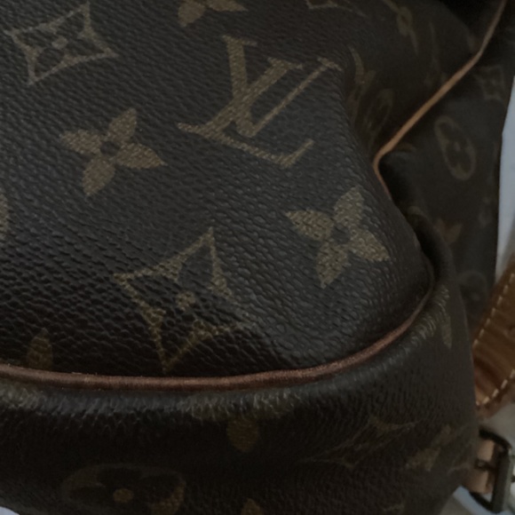 Louis Vuitton Saumur 35 - Picture 9 of 14